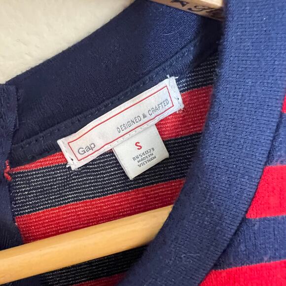 Gap Red and Navy Striped Knit Dress Small - Picture 2 of 11